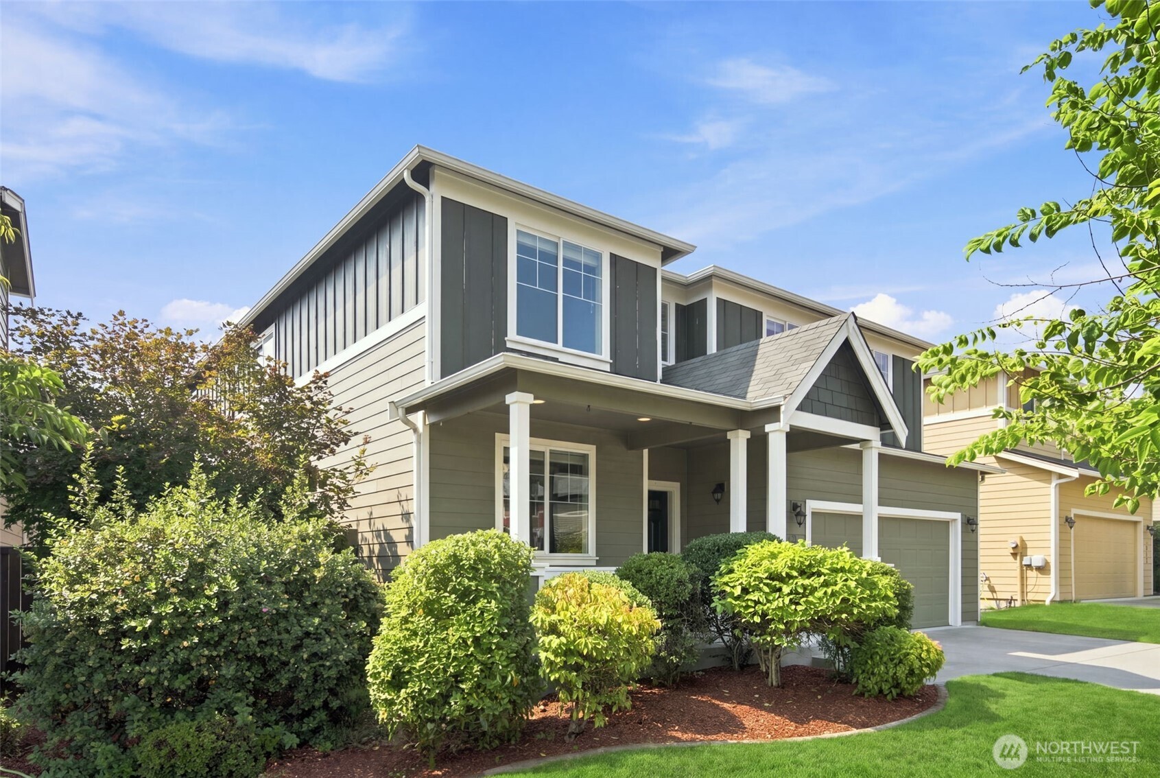 1415 Farina Loop