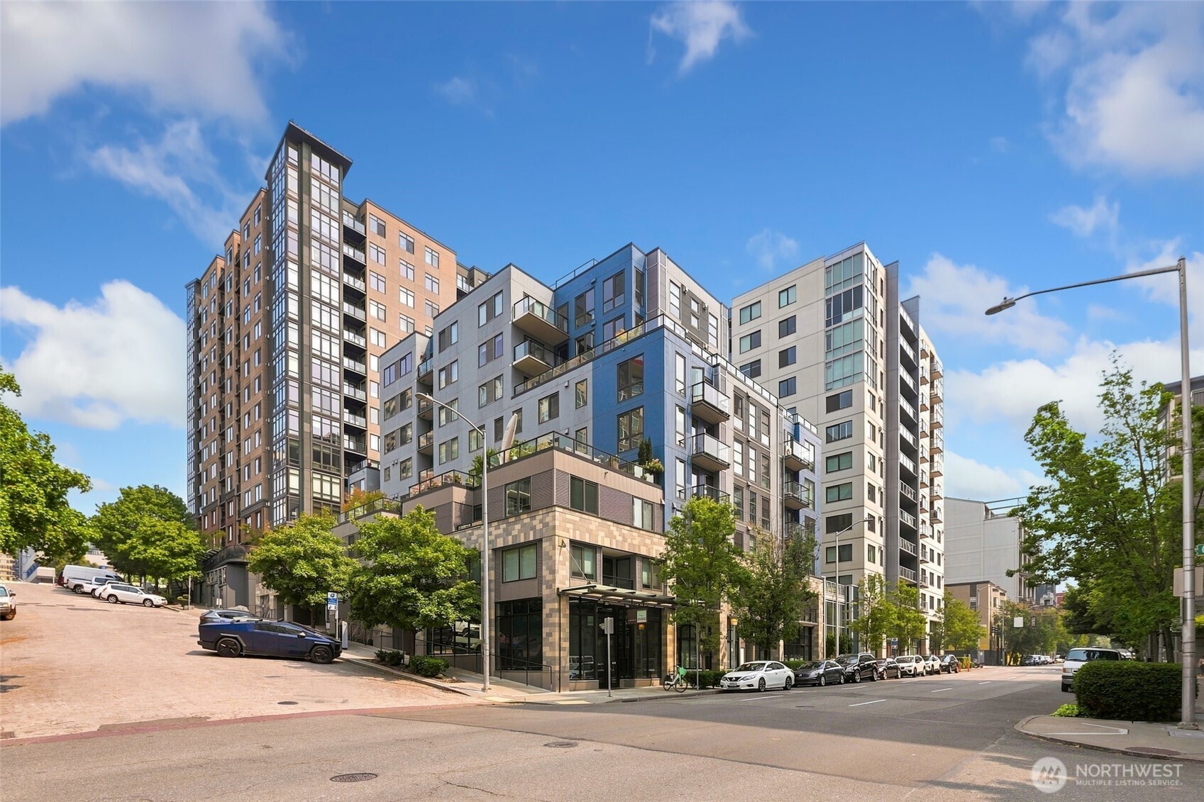 81 Clay Street #430