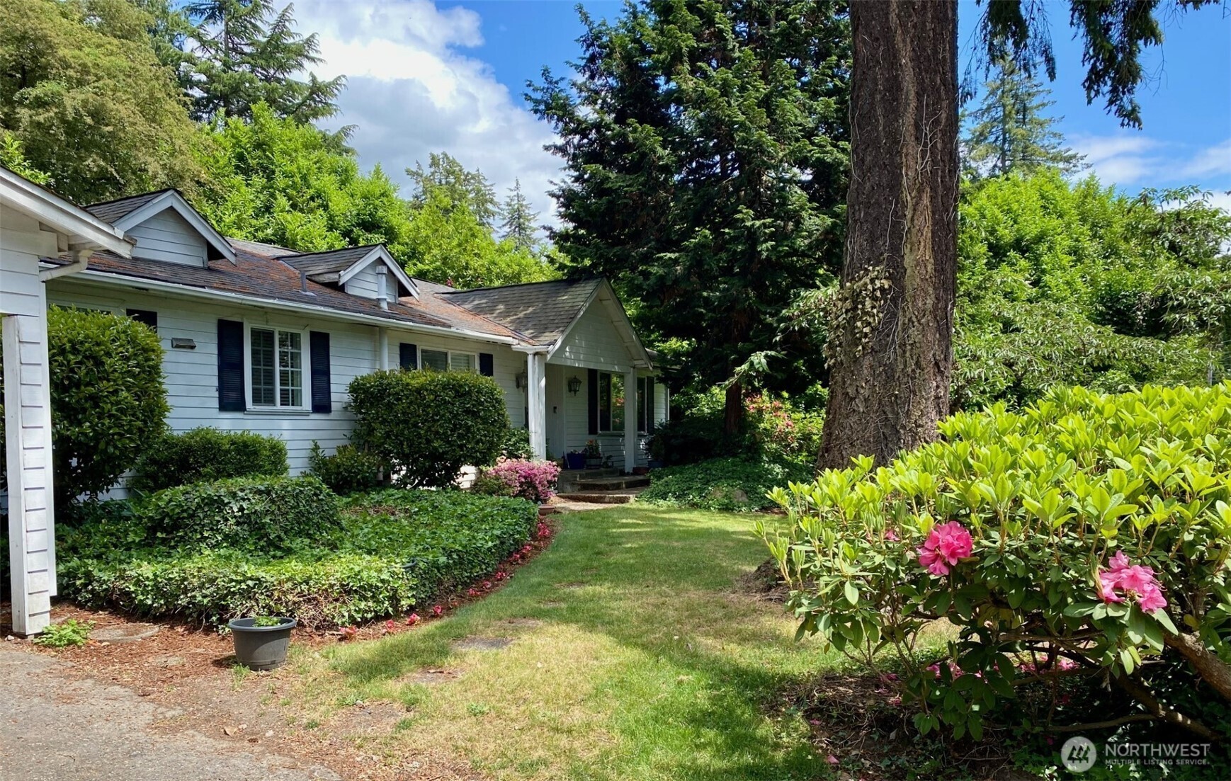 9100 Lake Washington Boulevard