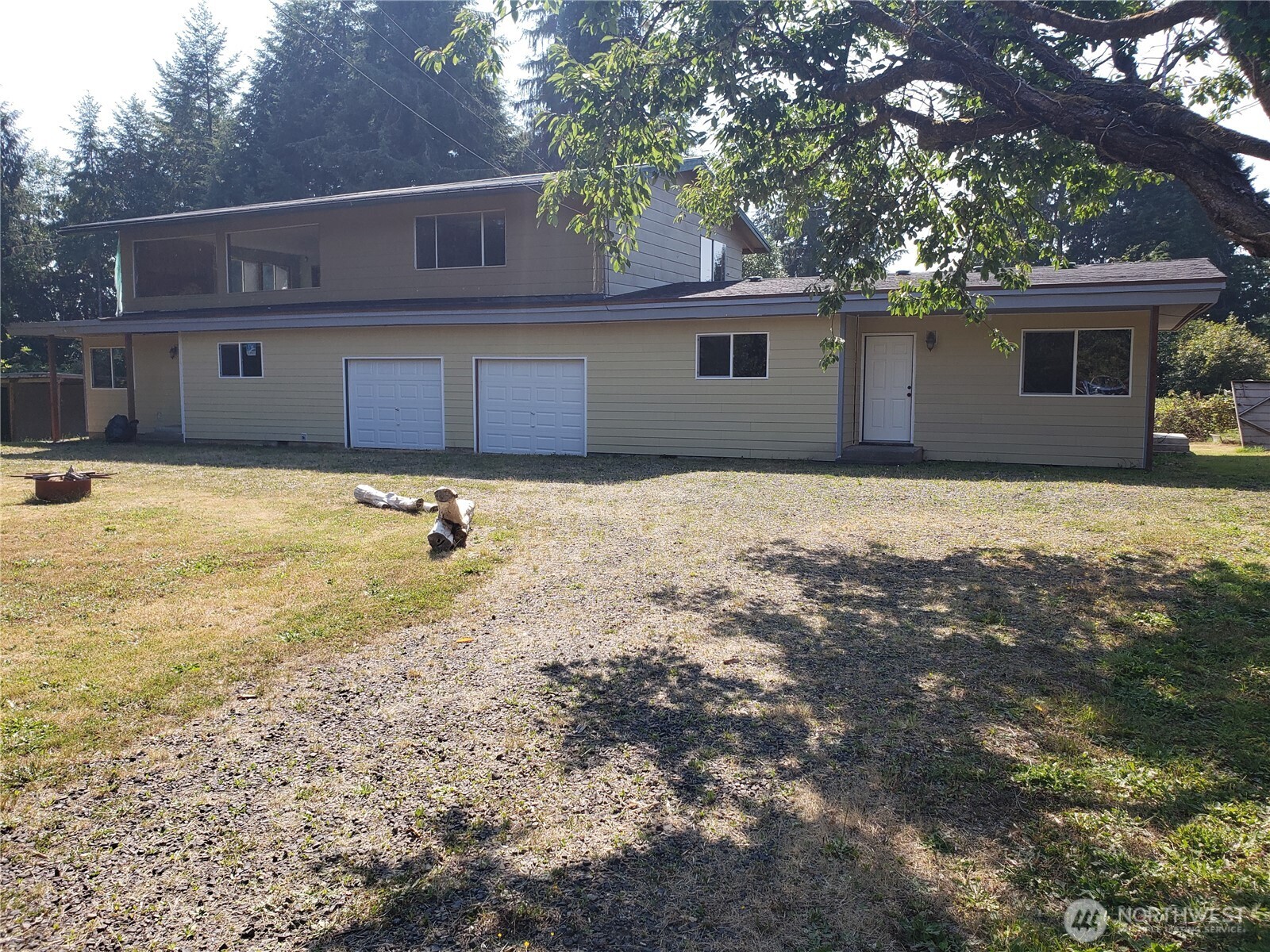 1012 Haek Lane