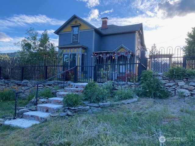 645 Kauffman Street