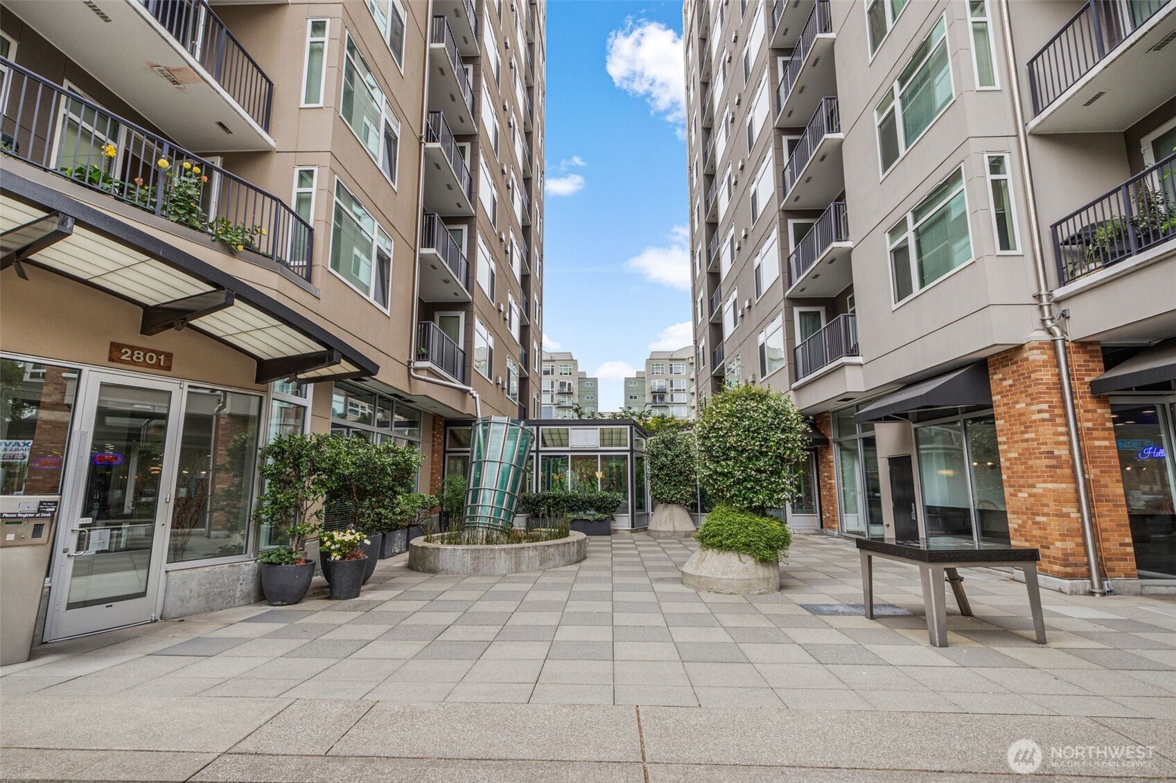 2801 1st Avenue #807