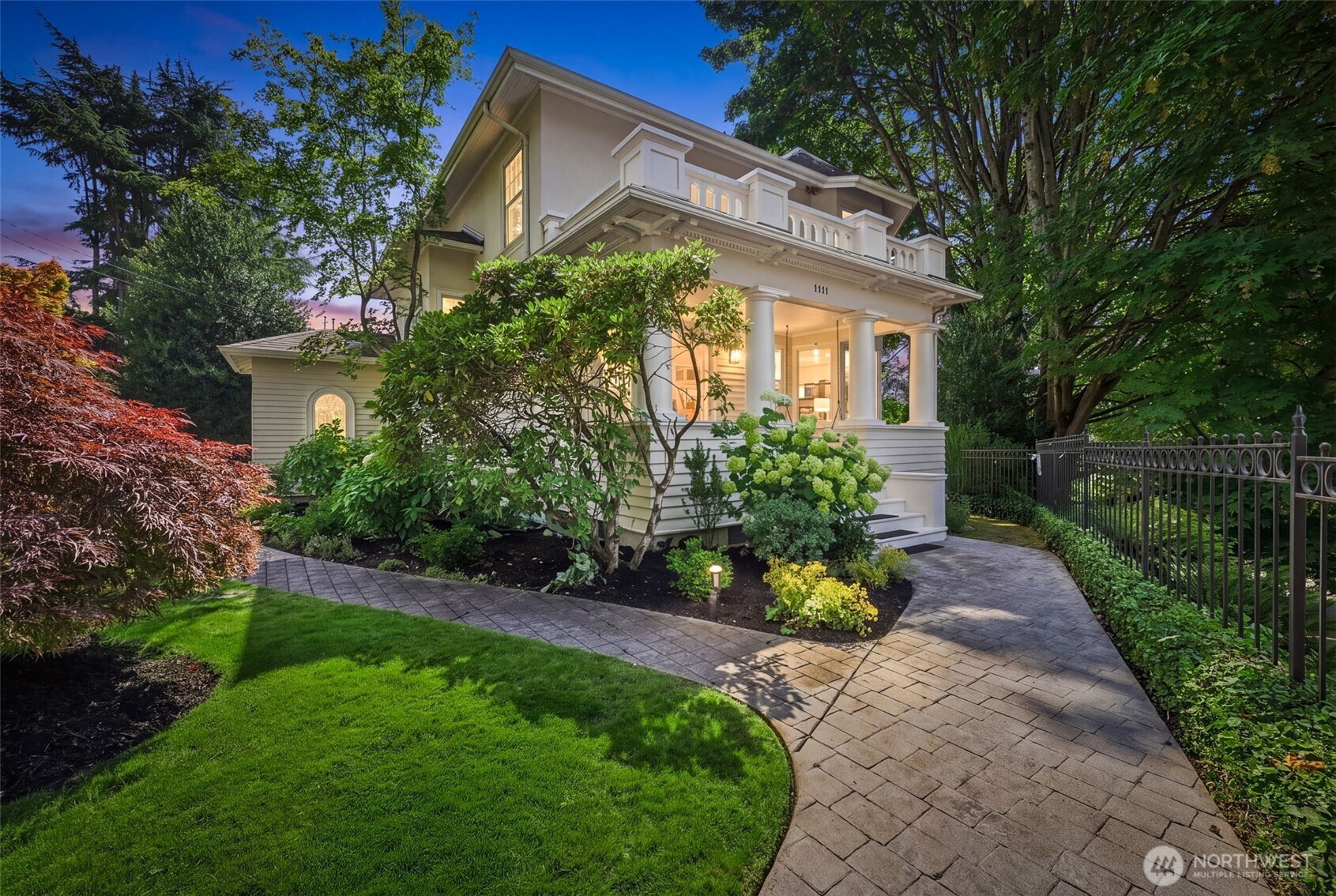 1111 Bellevue Place