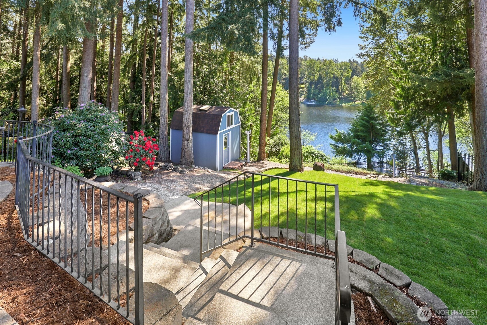 4820 W Tapps Drive