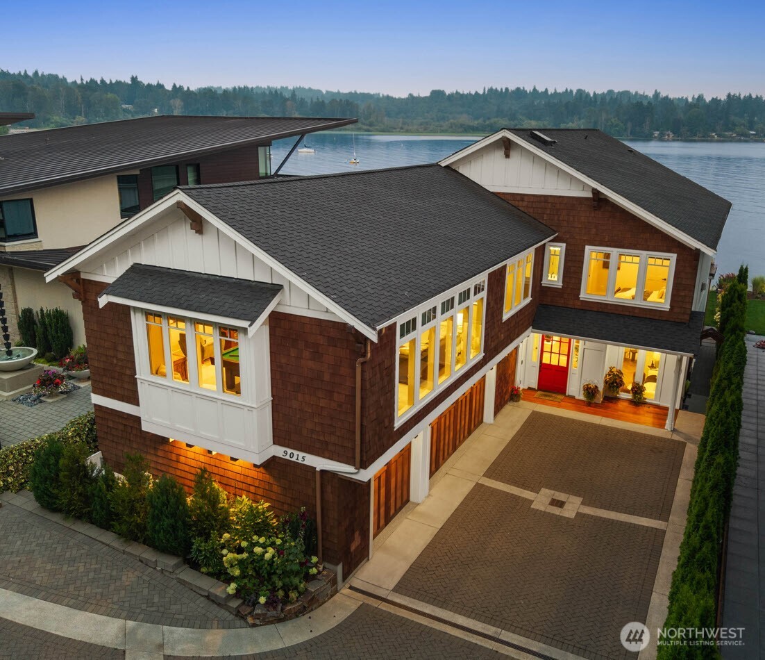 9015 Juanita Lane