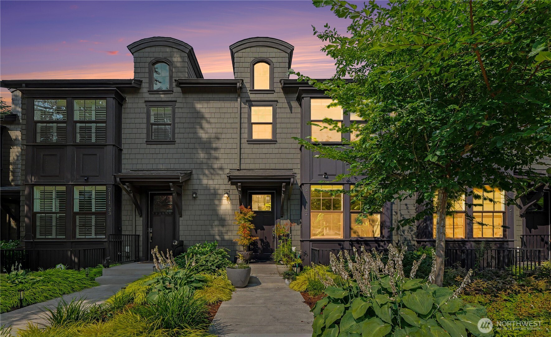 2111 9th Avenue #22