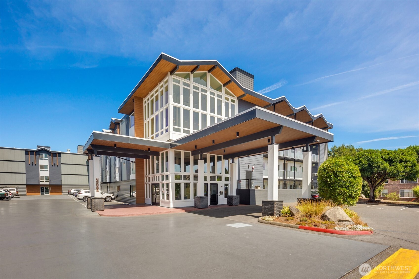 2501 Canterbury Lane #320