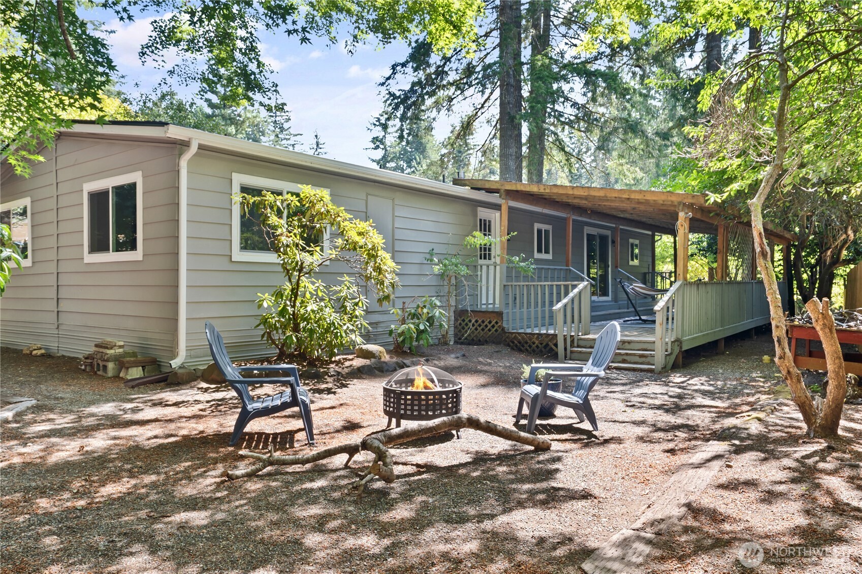 40 Herron Place