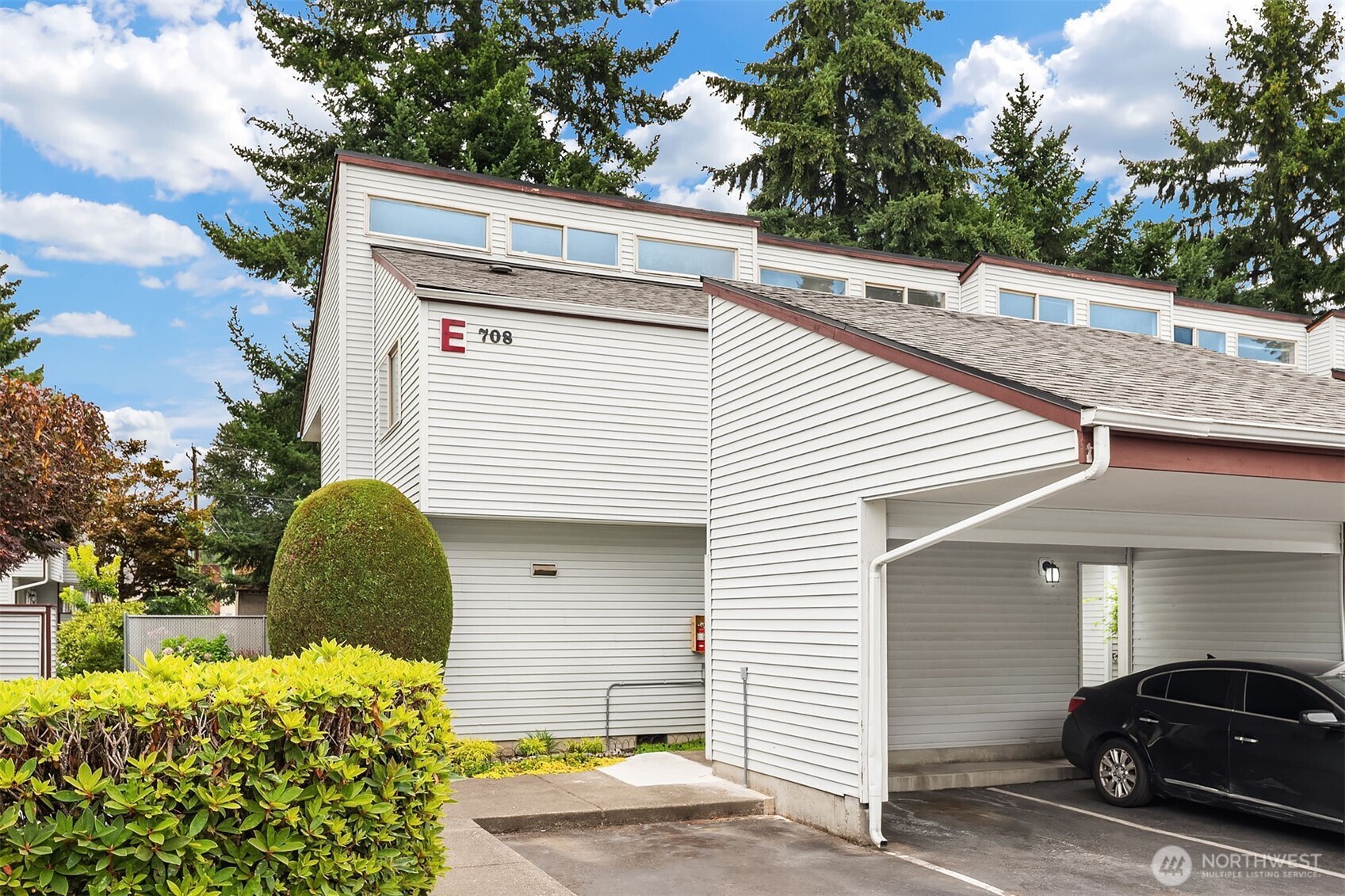 708 6th Avenue #E101