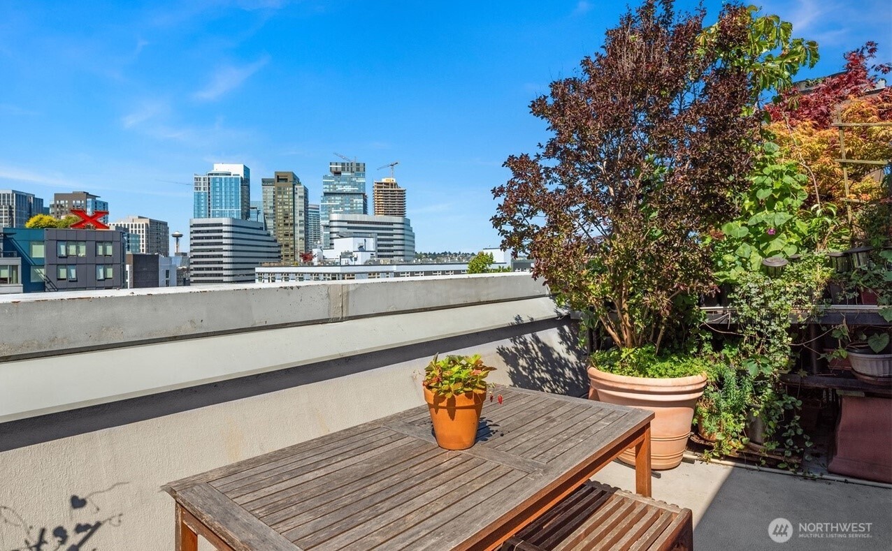 417 Pine Street #211