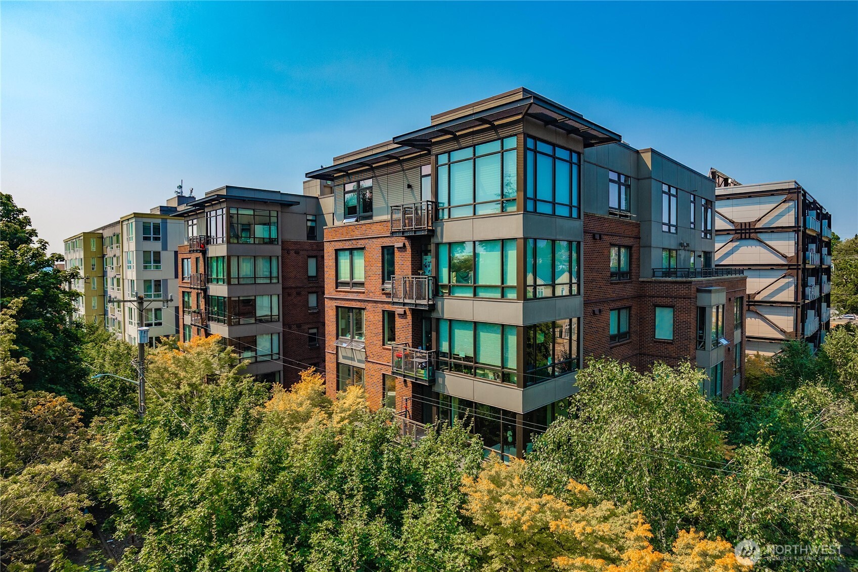 4547 8th Avenue #504