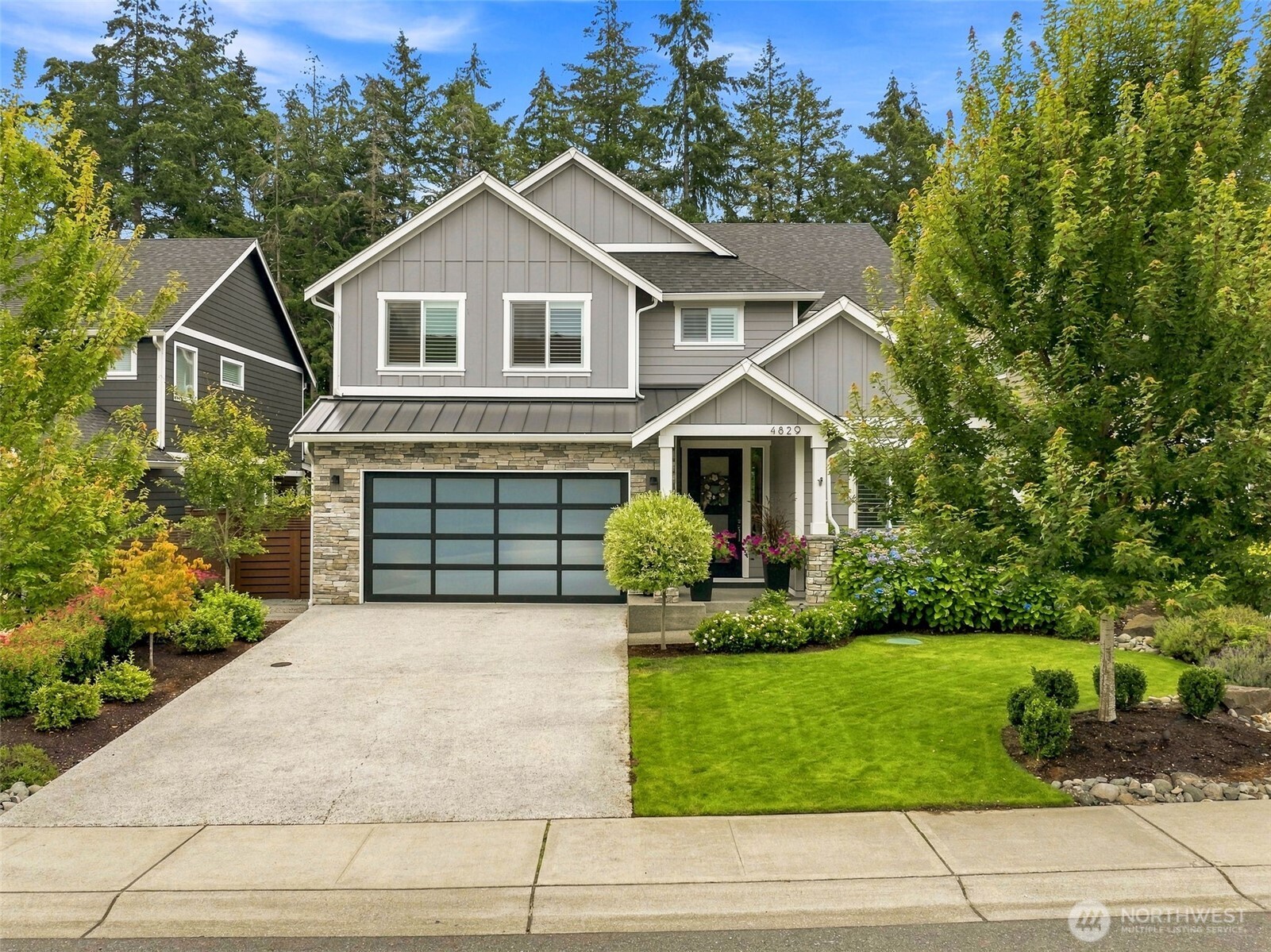 4829 22nd Avenue Ct