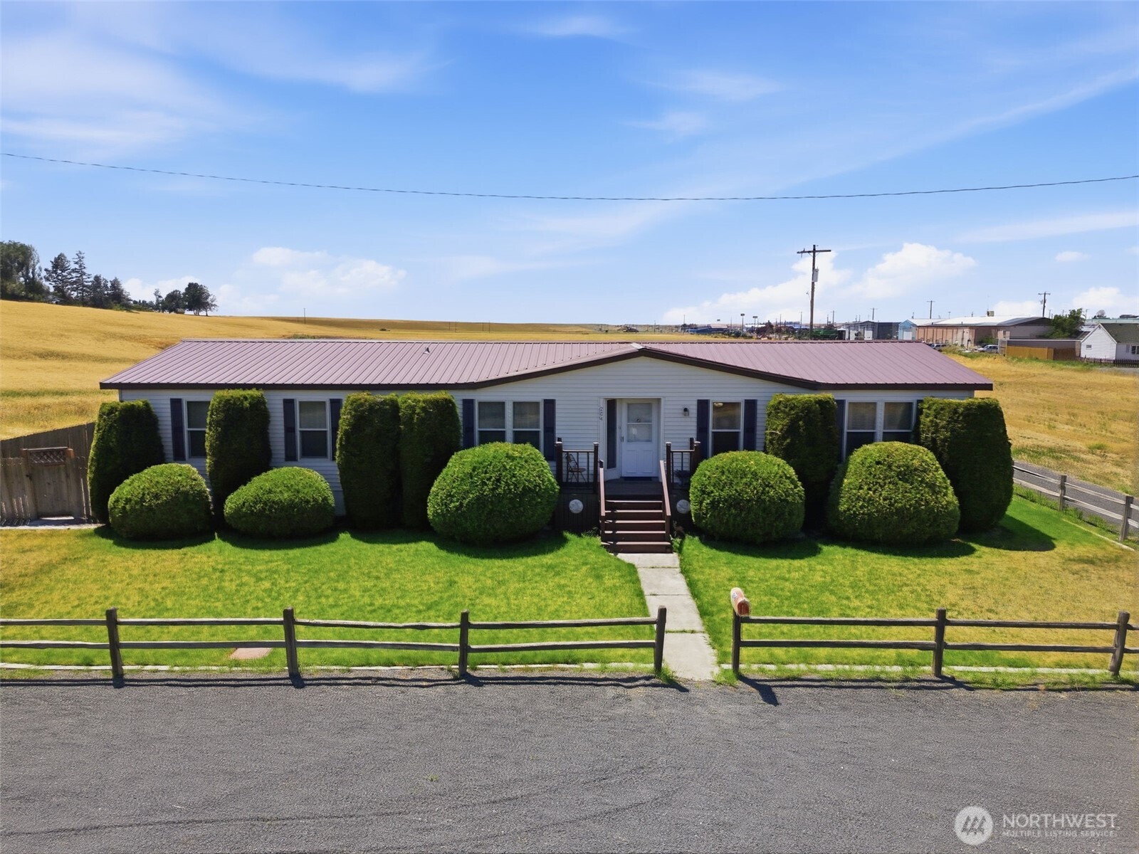 204 Lewis Street