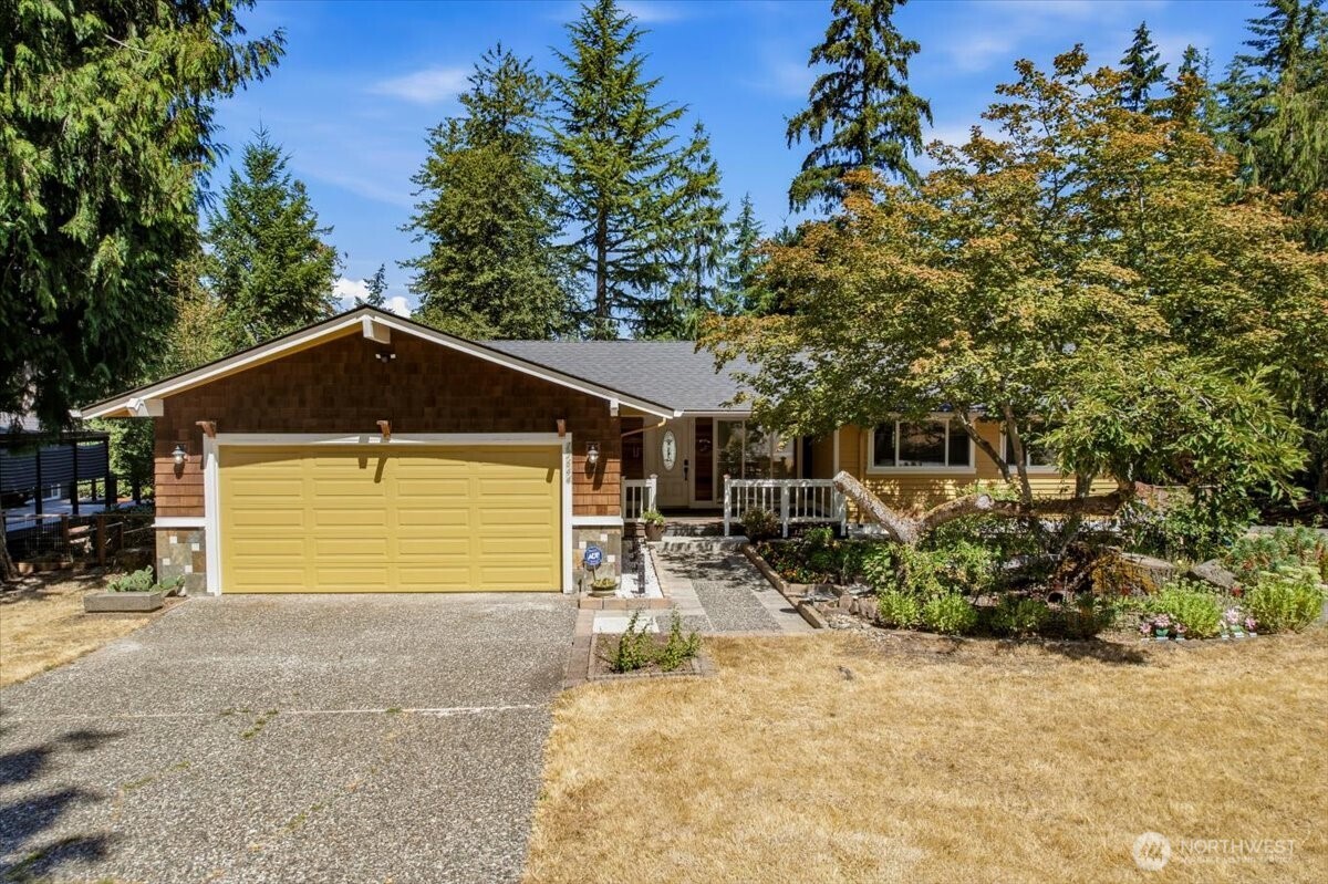 15644 42nd Court