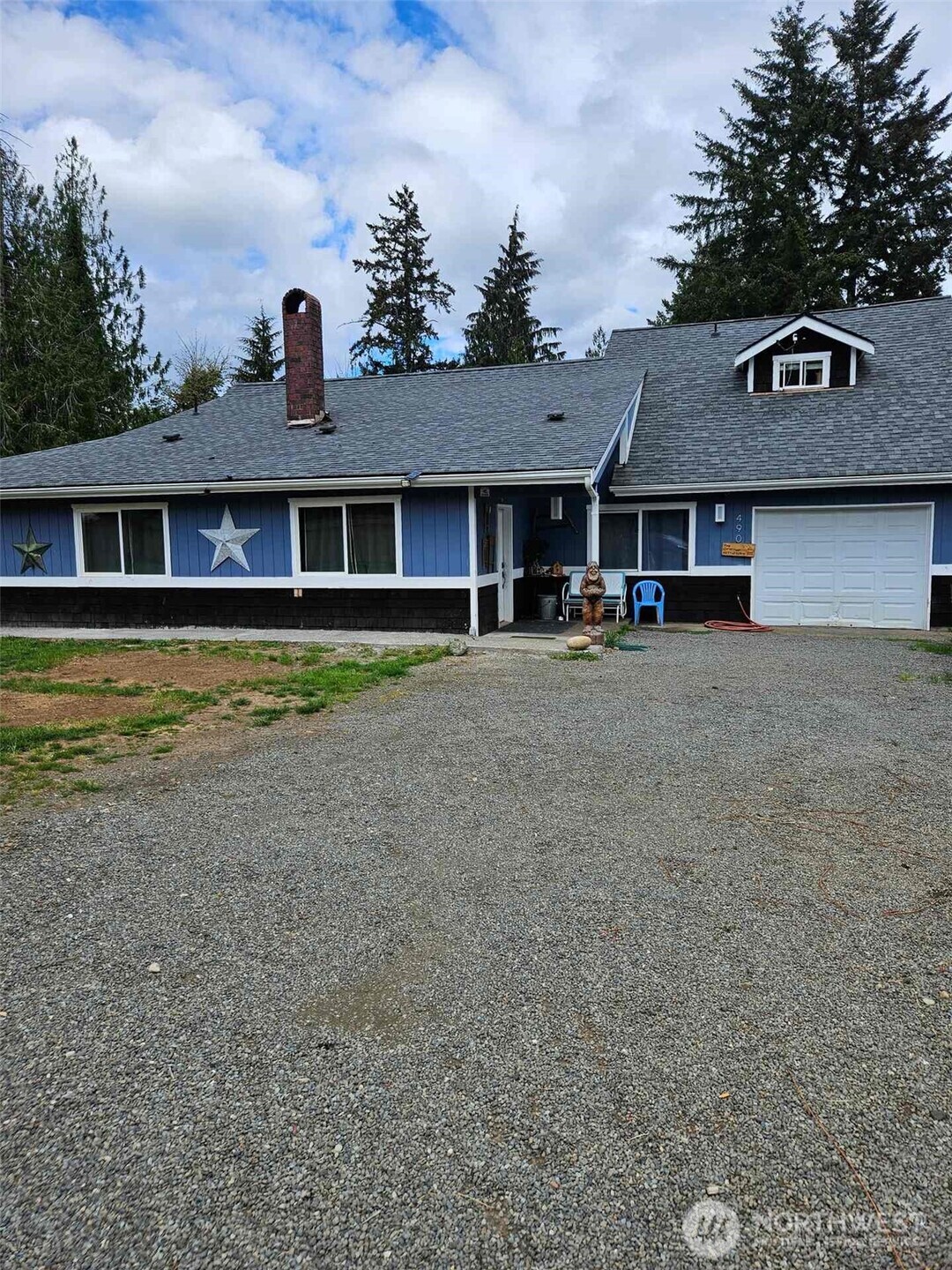 490 Schoolhouse Hill Rd