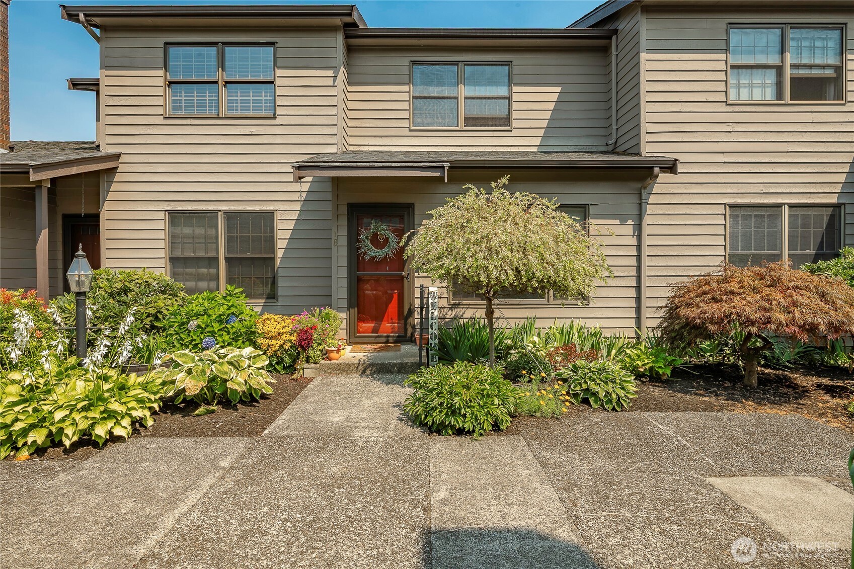 1111 Grover St. #1B