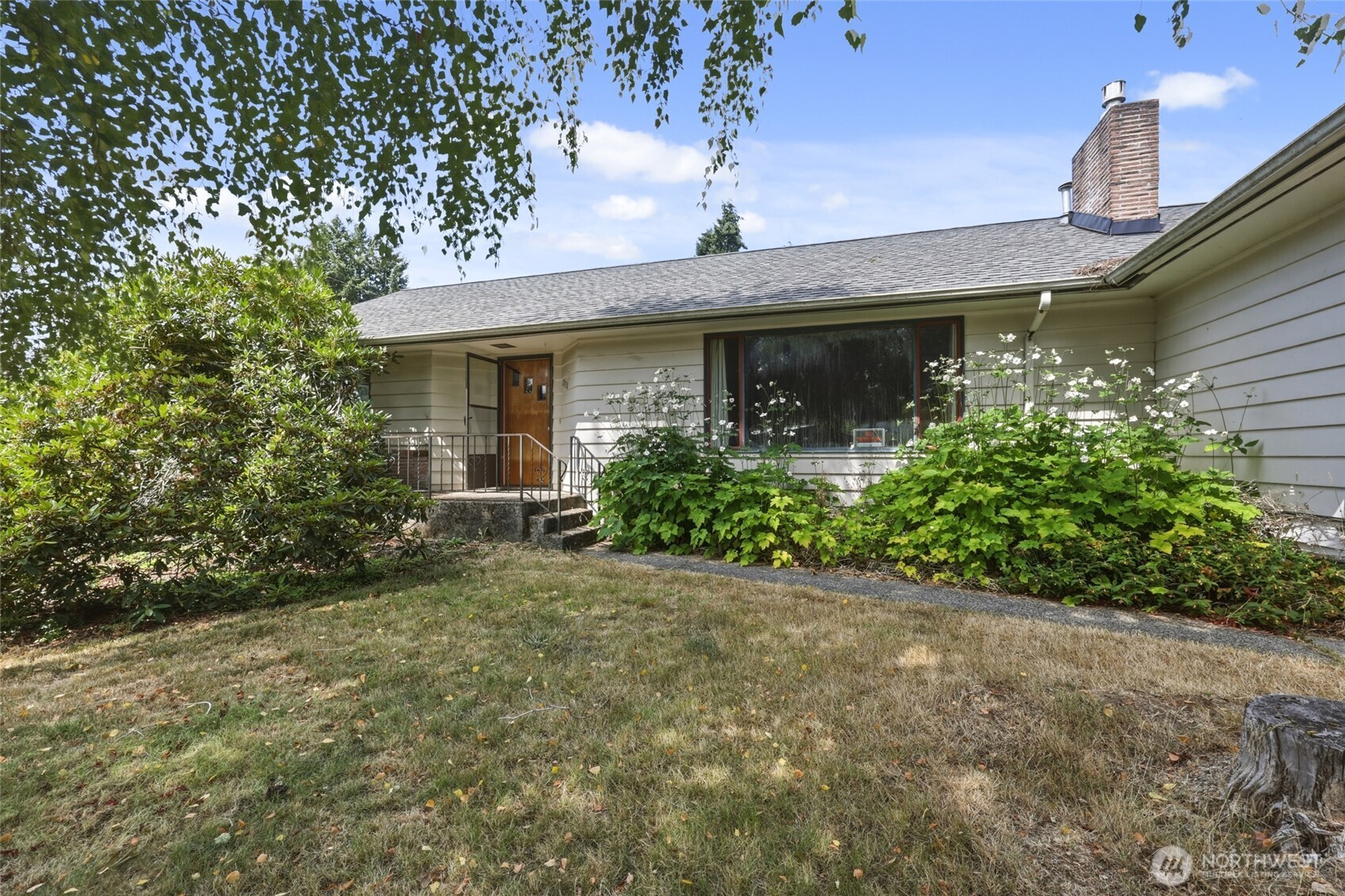 2130 Woodcrest Drive