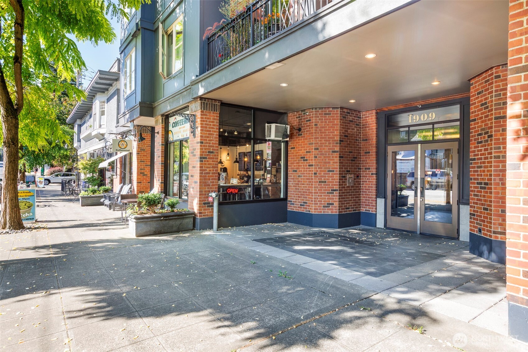 1909 10th Avenue #201