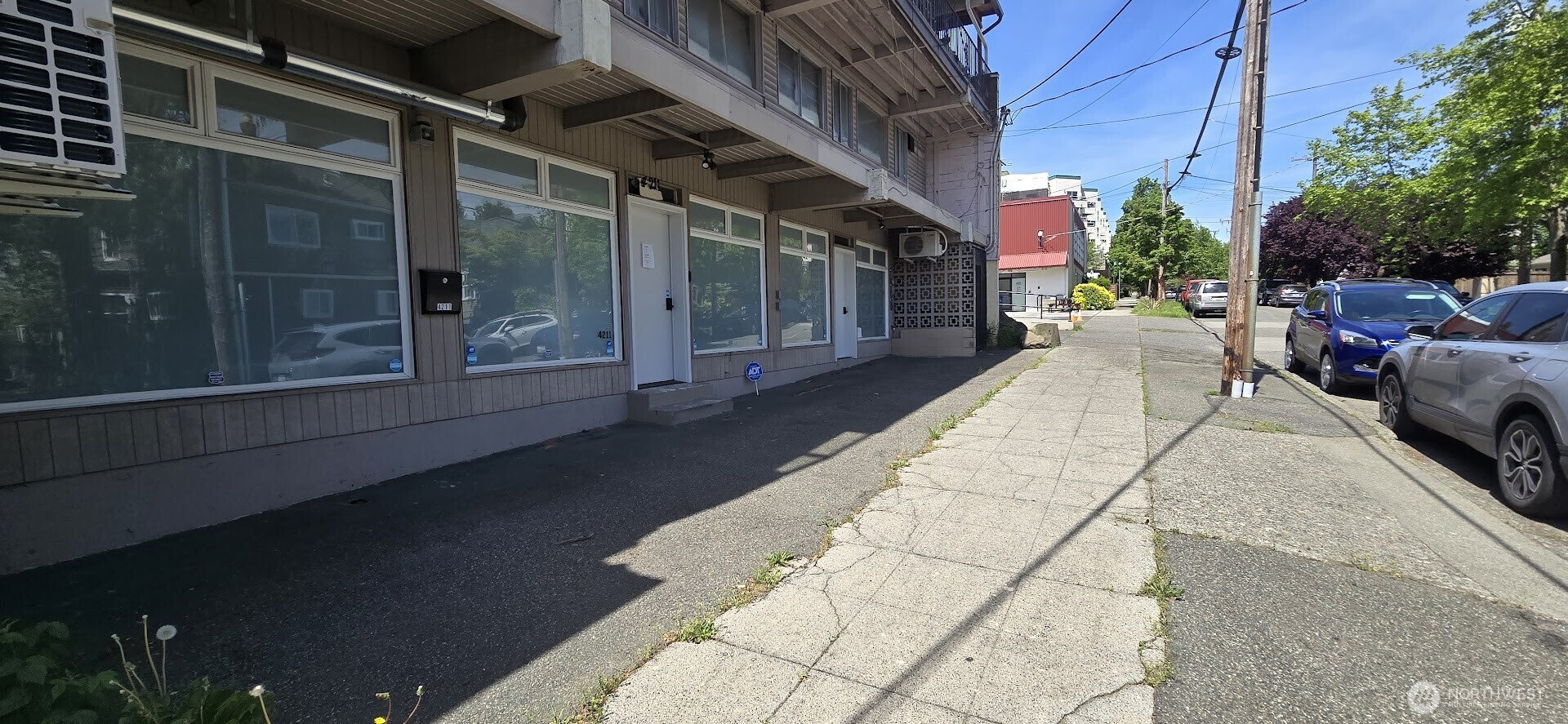 4213 Winslow Place