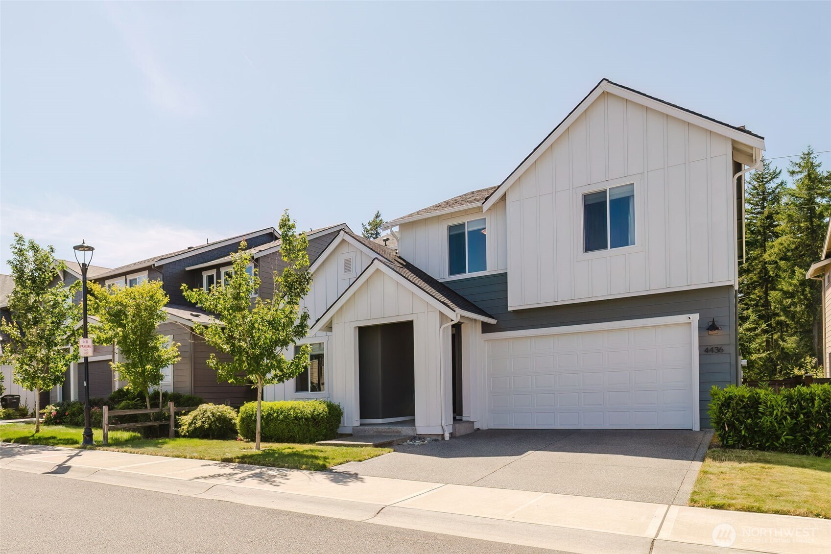 4436 Hibiscus Circle