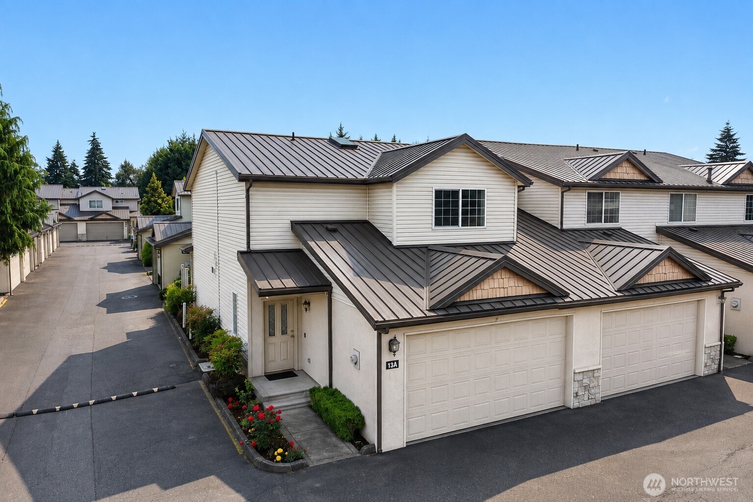 418 17th Street ##13A