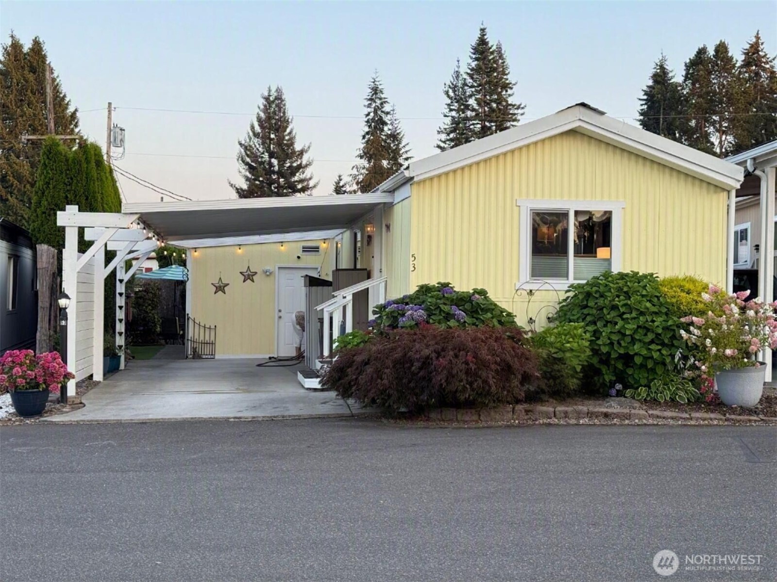 18501 52nd Avenue #53