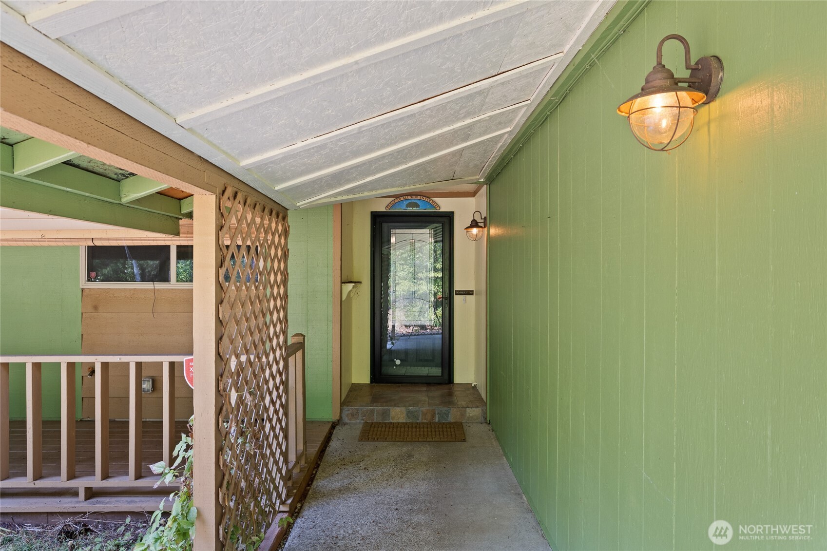 8609 Lake Forest Drive
