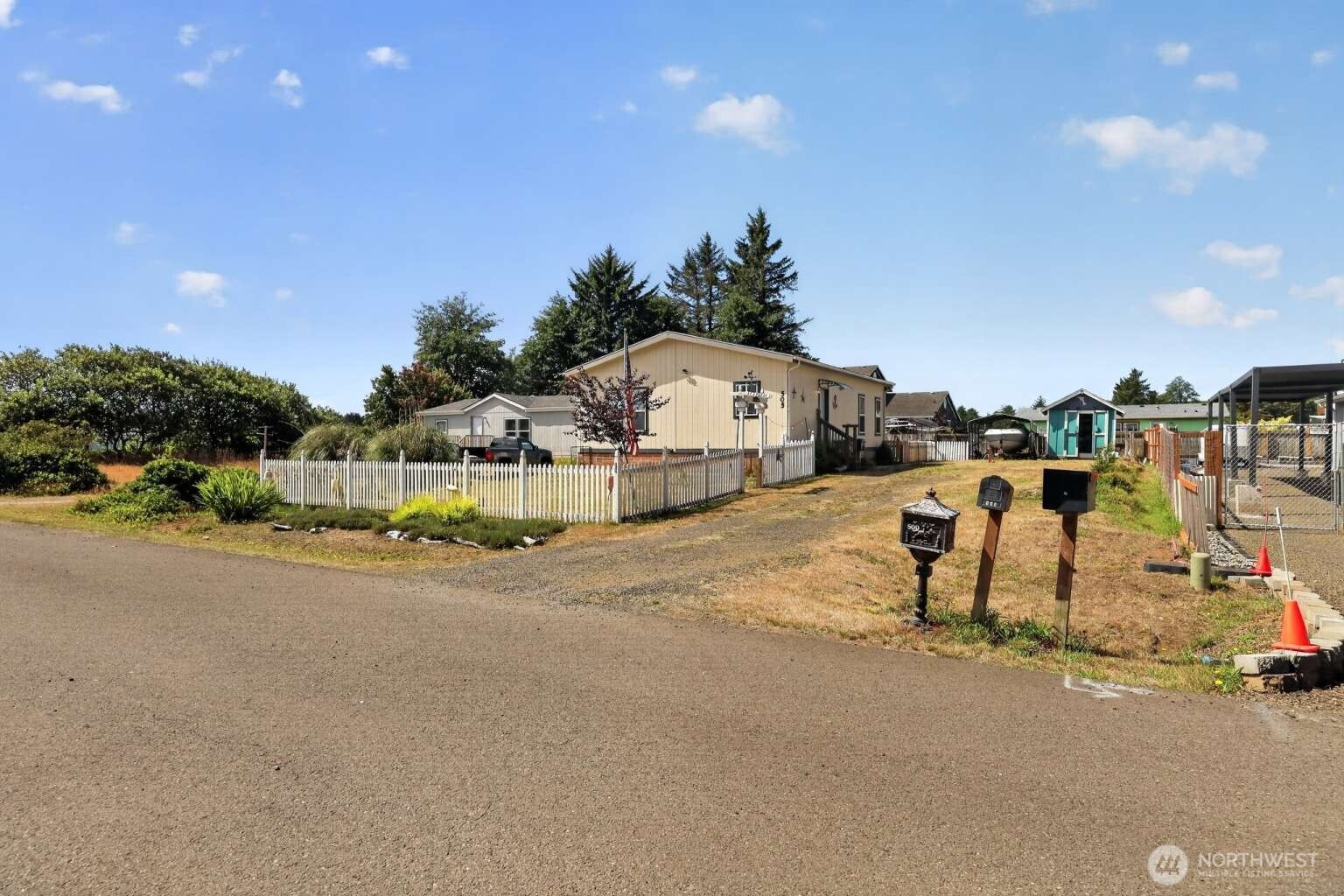 505 Chenois Avenue