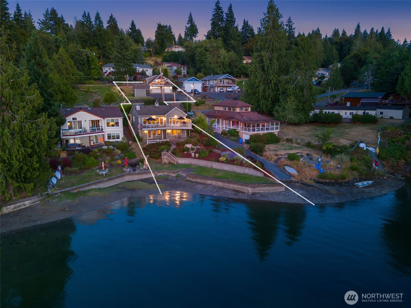 9936 9941 Mariner Drive