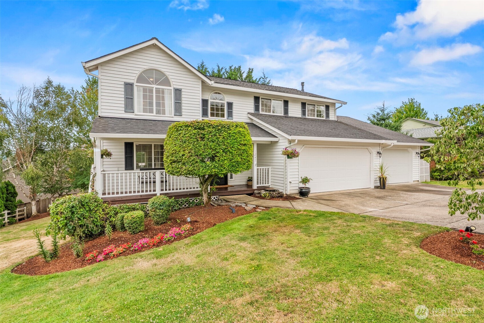 1247 Pioneer Loop