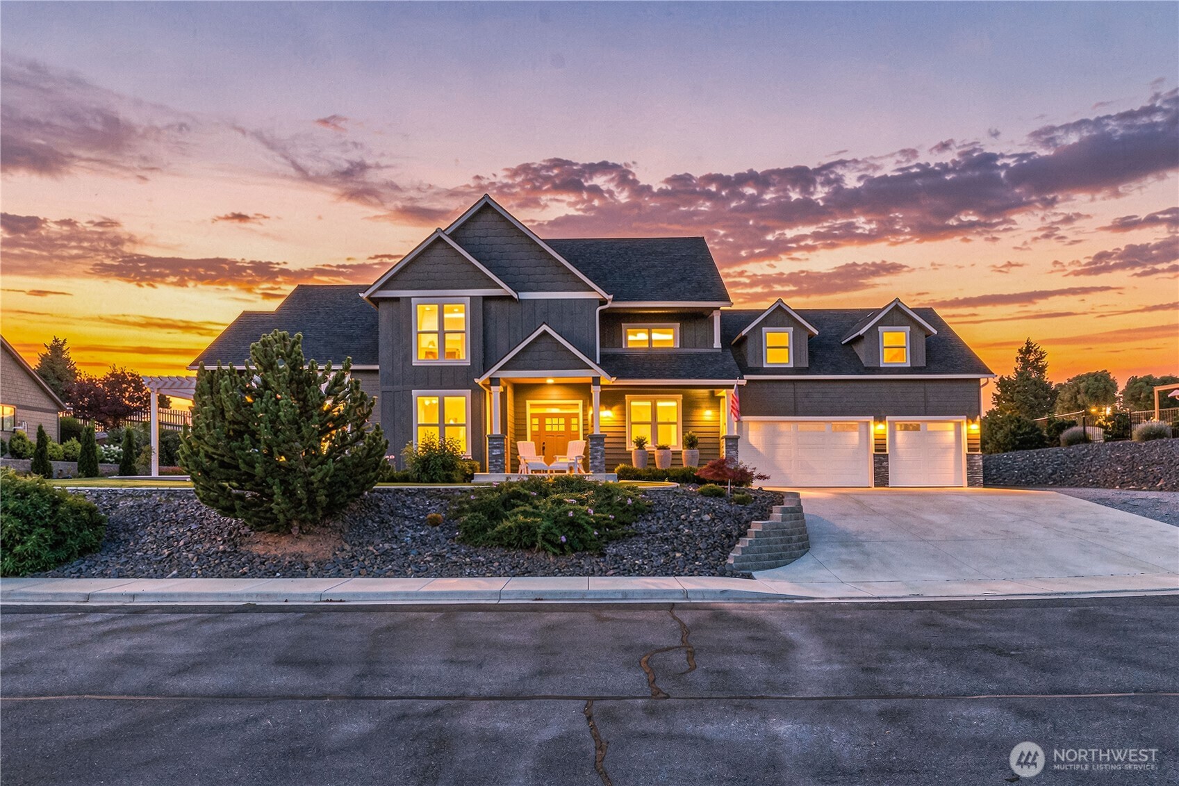 2769 Falcon View Drive
