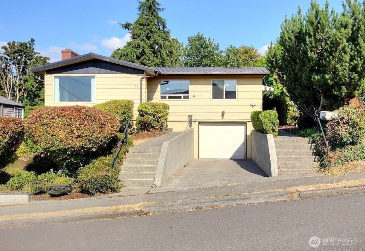 326 Renton Avenue