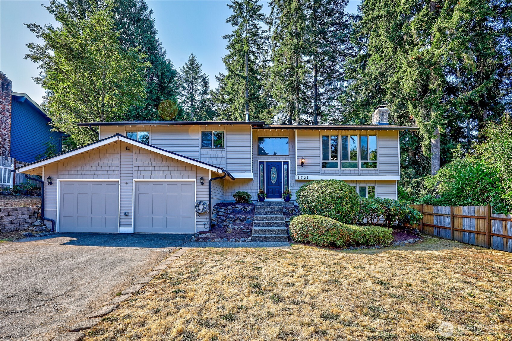 2321 Eton Lane