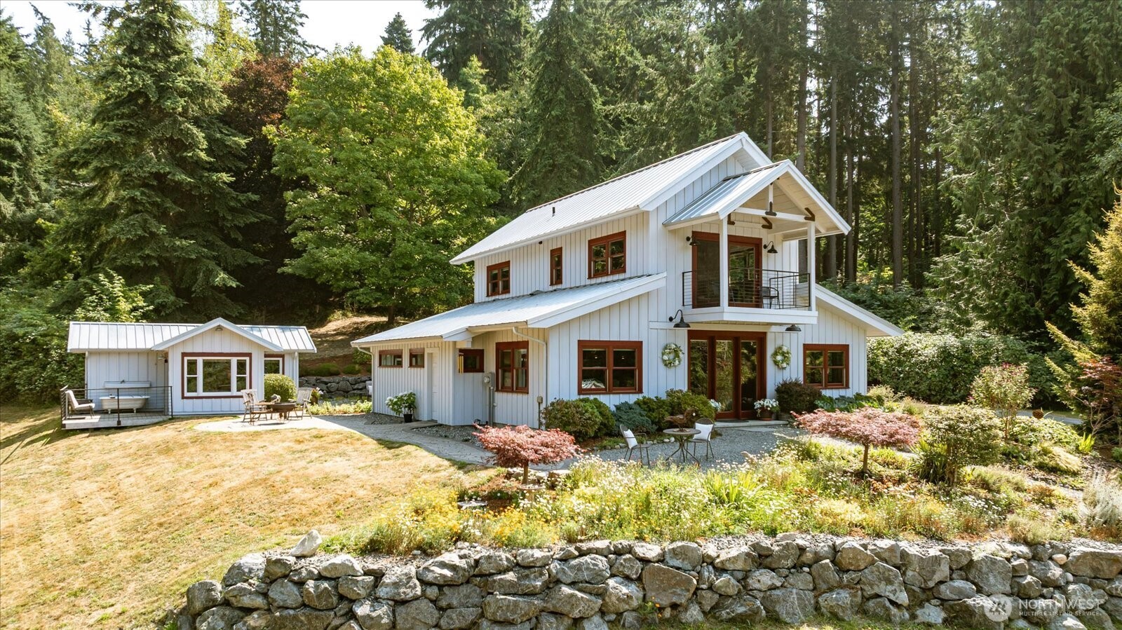 8015 Cultus Bay Road