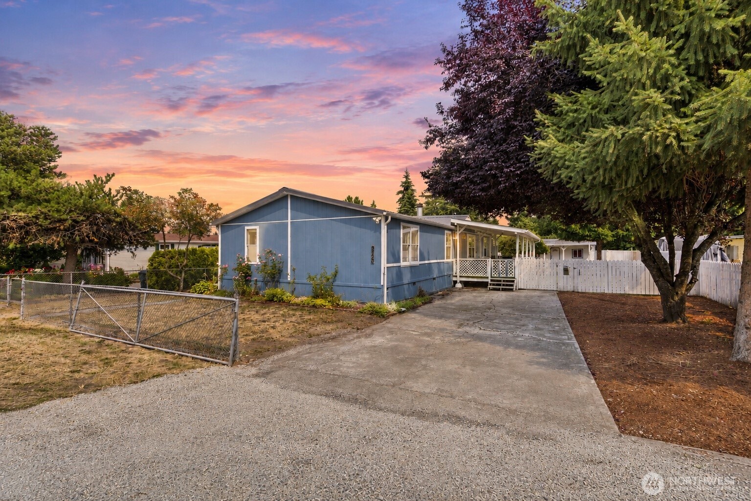 8720 Pepperidge Lane