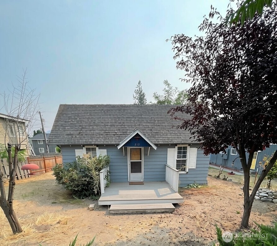 219 Highland Avenue