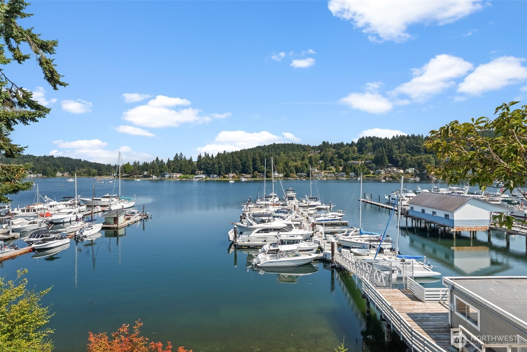 3507 Harborview Drive #4