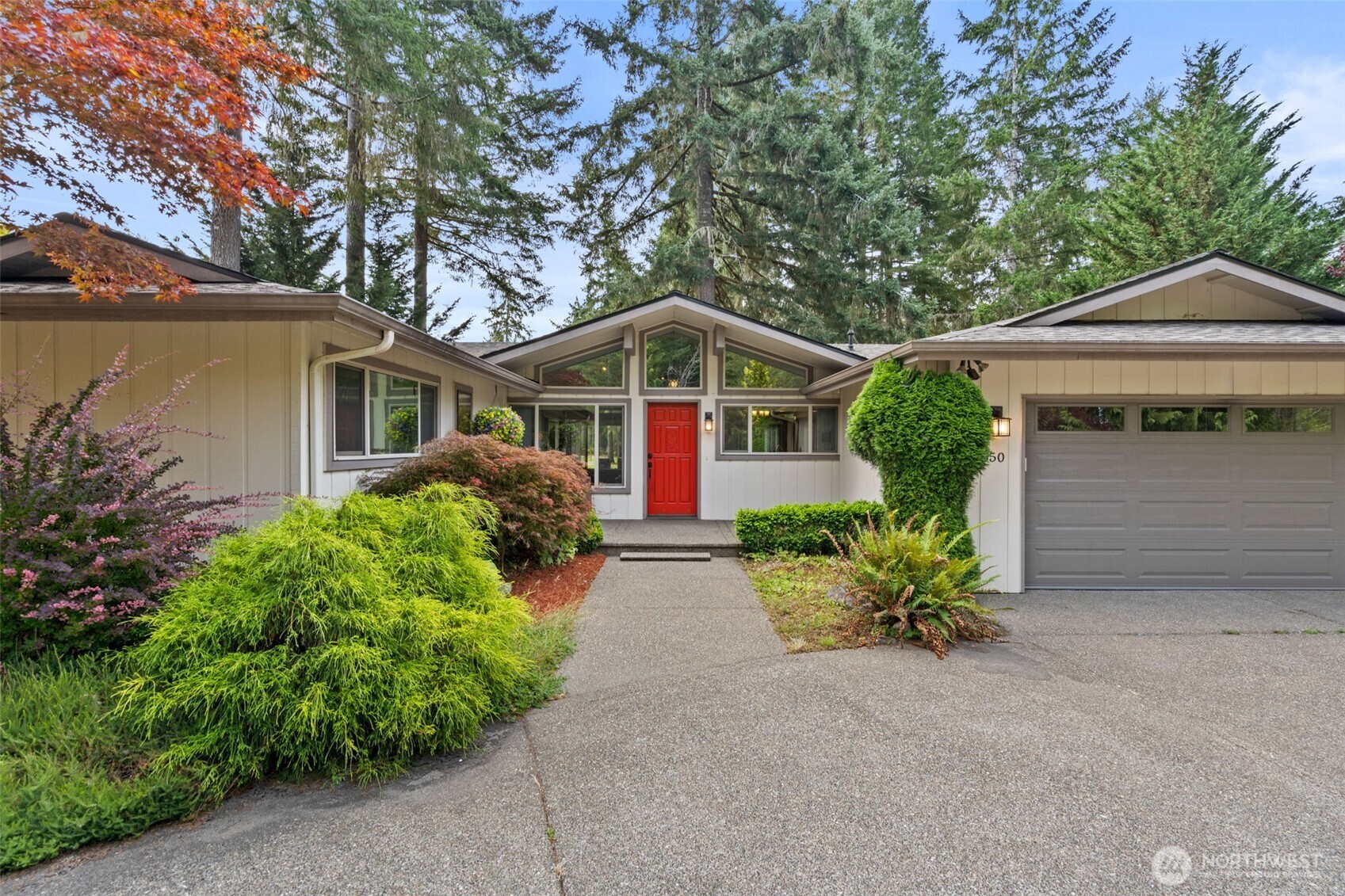550 Country Club Drive