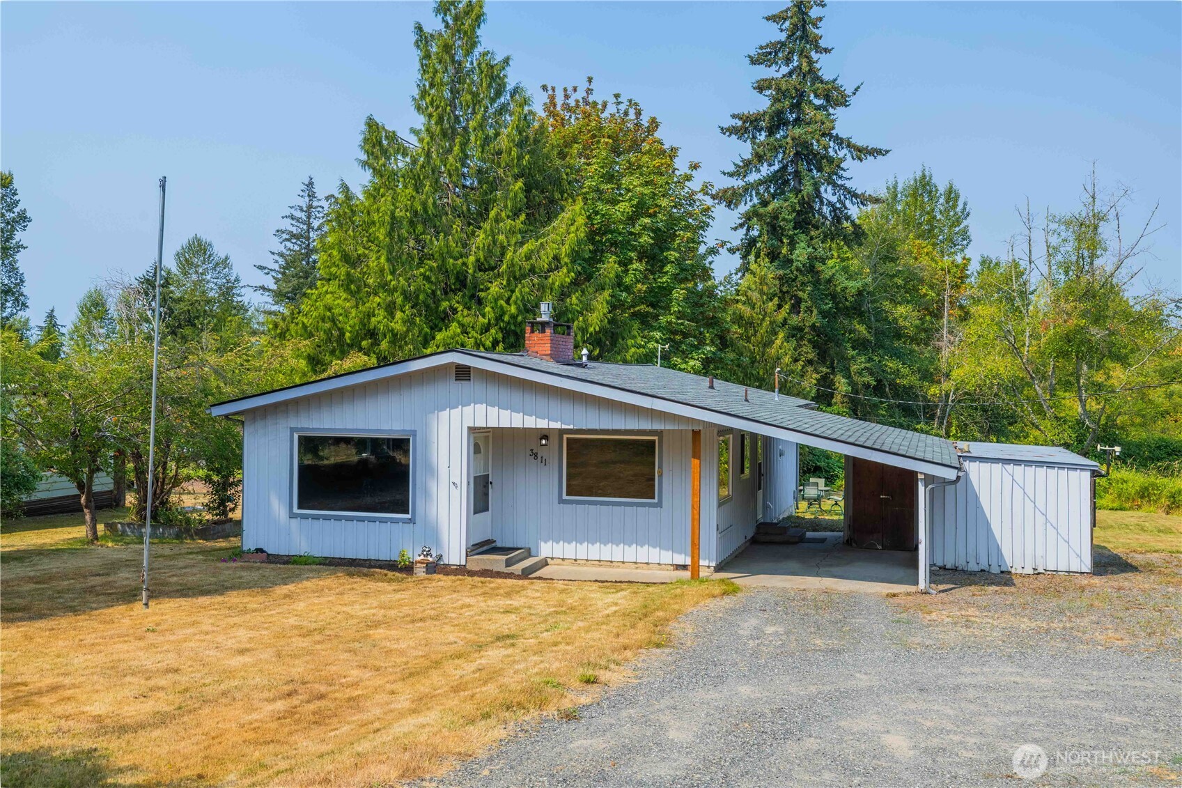3811 Sunset Drive