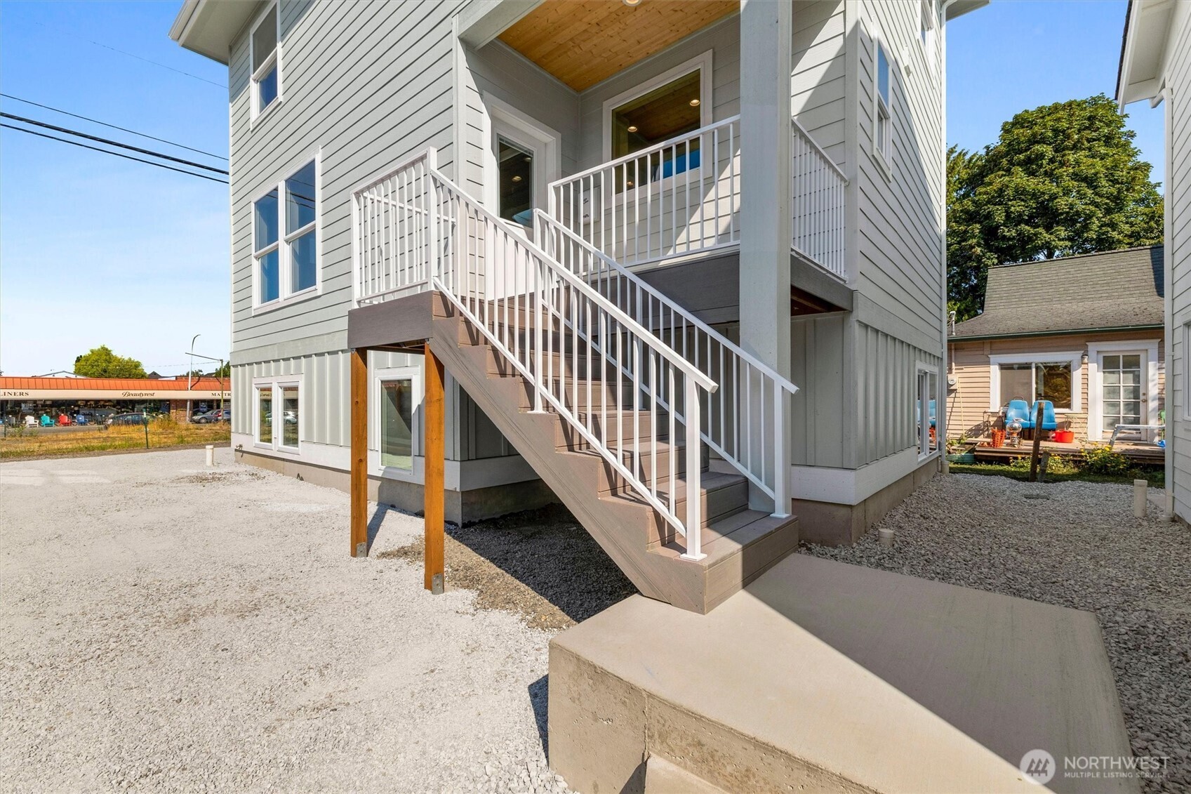 2509 Peabody Street