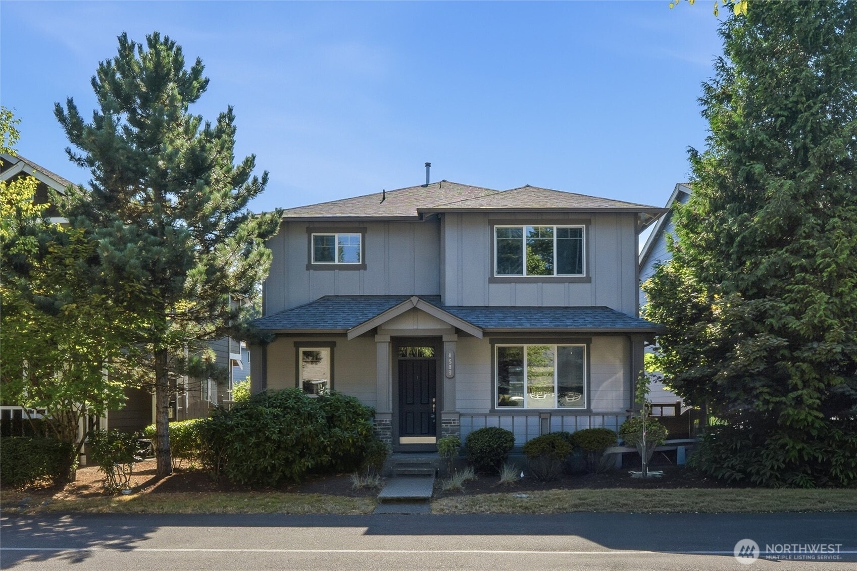 4589 Strathmore Circle