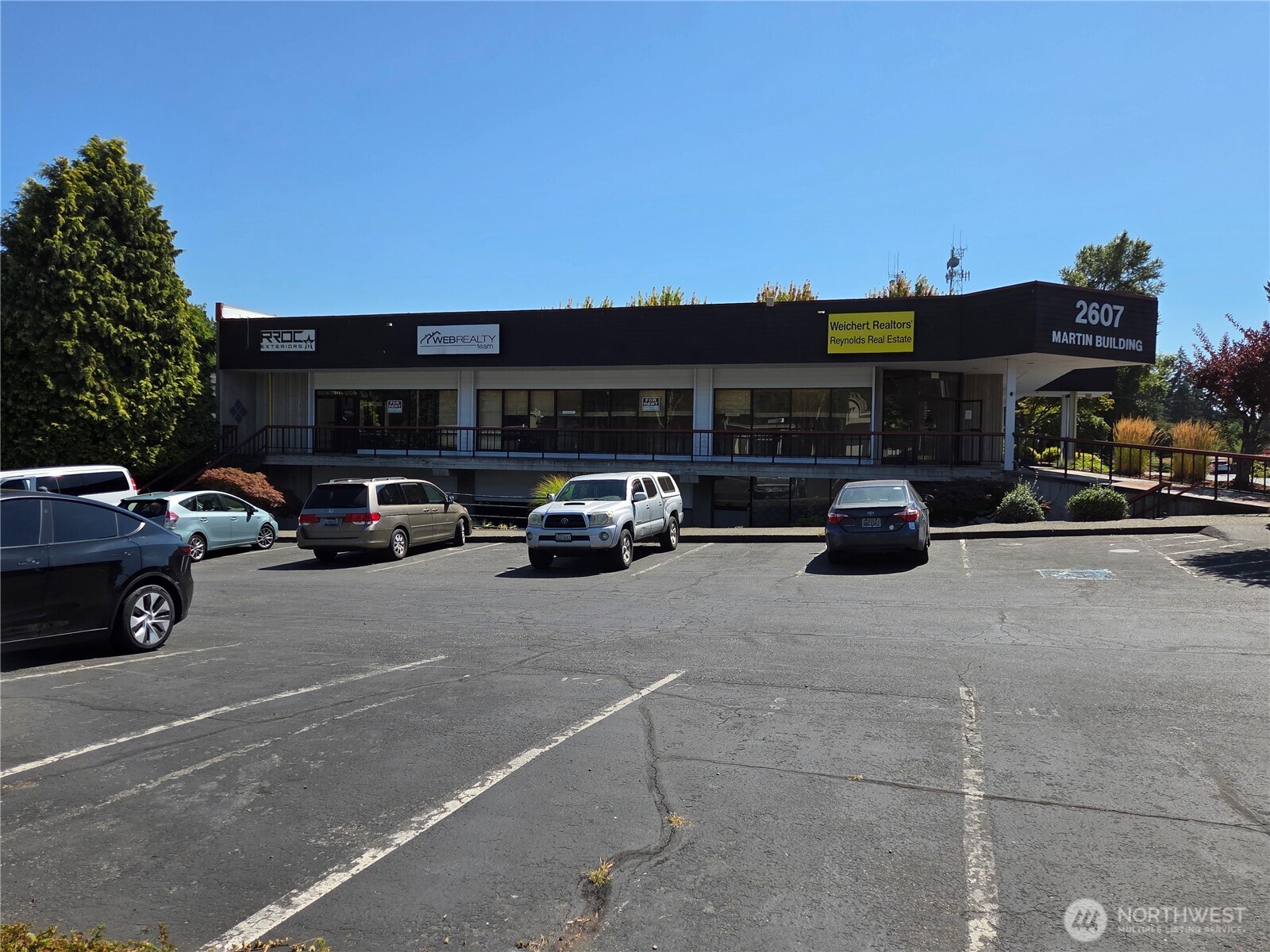 2607 Martin Way