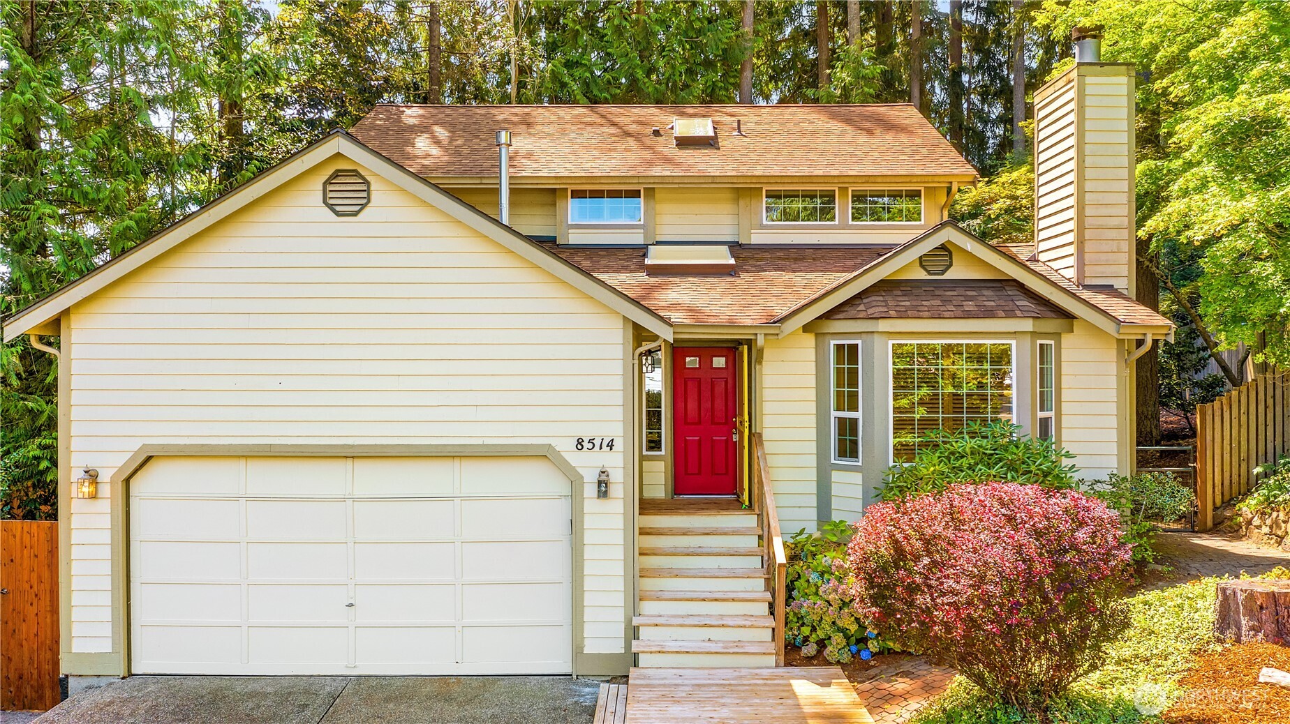 8514 Bender Circle