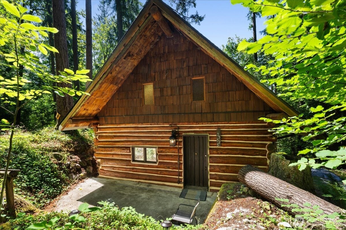 25525 Tiger Mountain Road