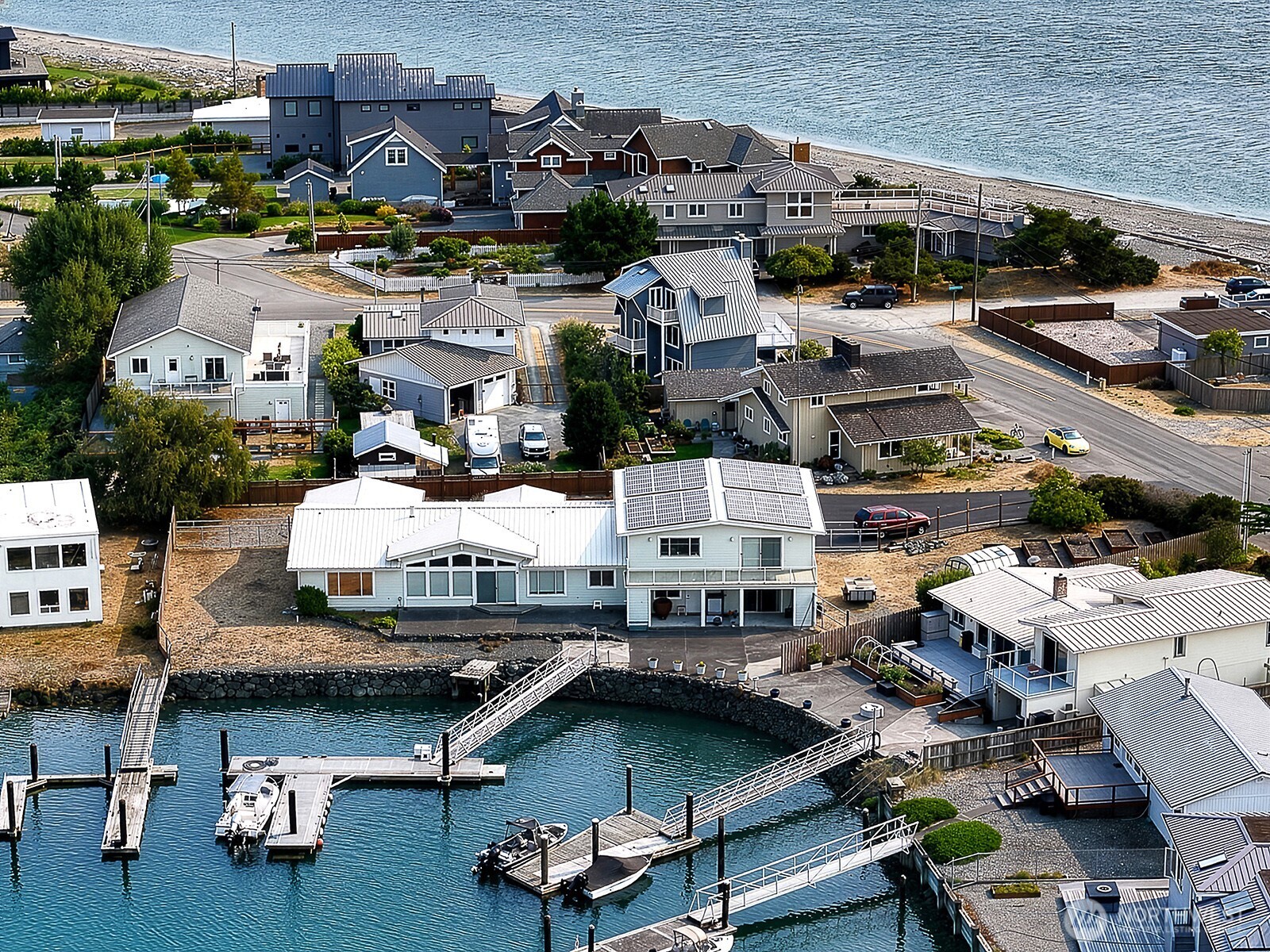 3787 Oceanside Drive