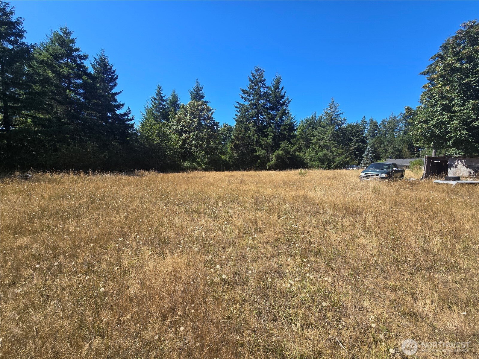 100 Loganberry Court