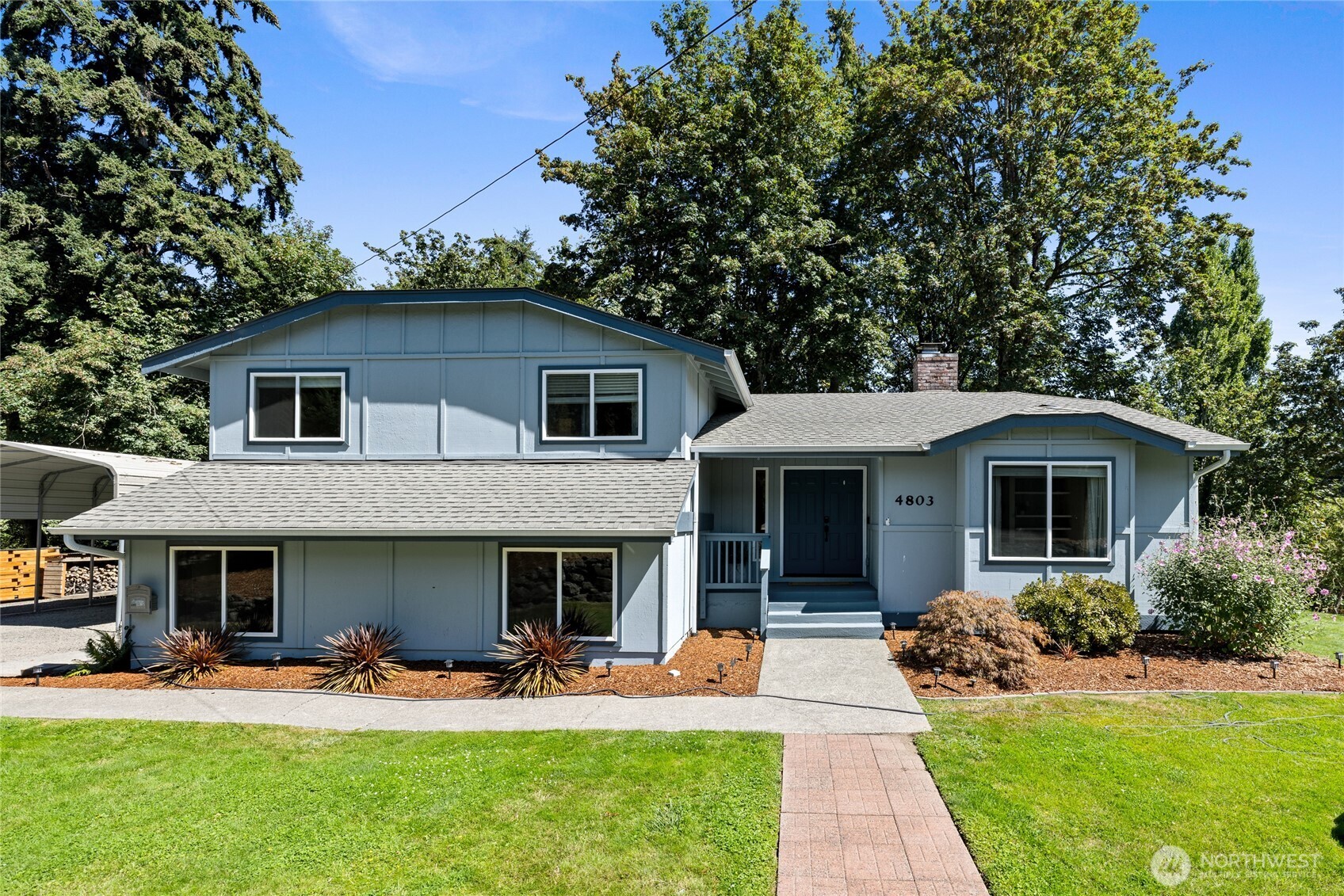 4803 Maple Lane Circle