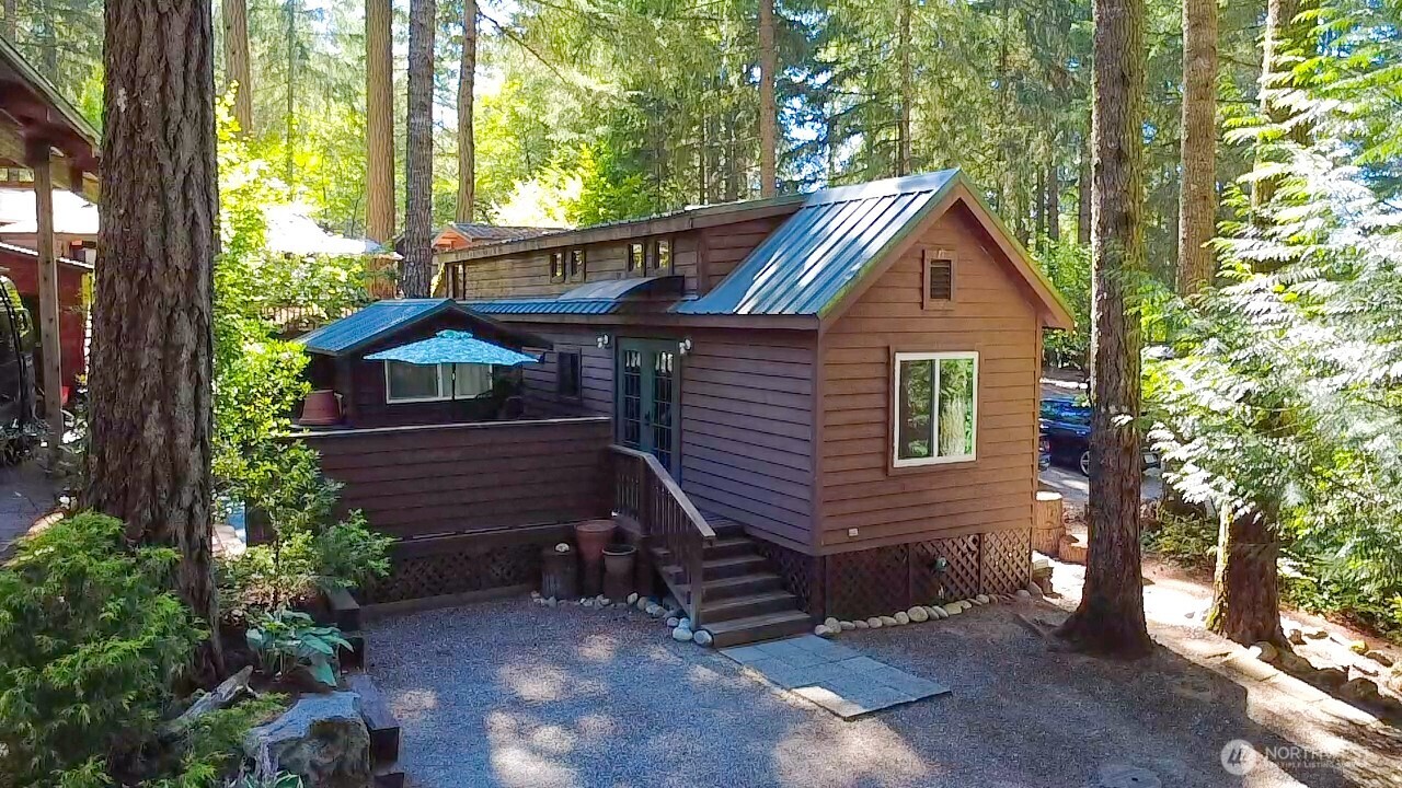 1546 Reservation Road #11