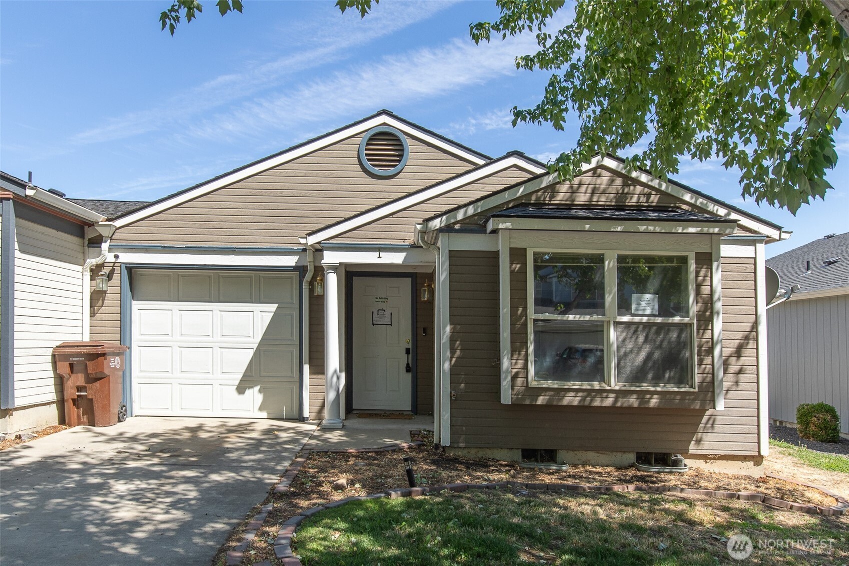 105 Peach Tree Lane #1