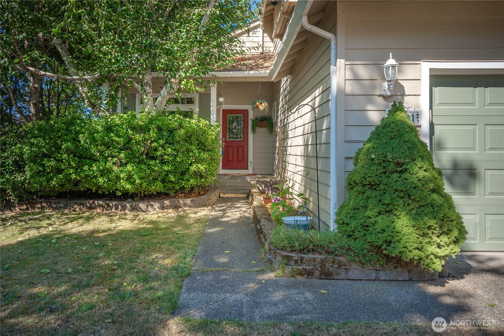 4721 Parkside Drive